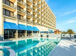 Crystal Coast Oceanfront Hotel