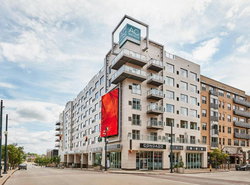 AC Hotel by Marriott Cincinnati at The Banks