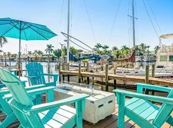 Latitude 26 Waterfront Boutique Resort - Fort Myers Beach