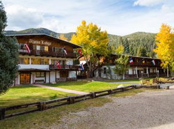 Alpine Lodge Red River