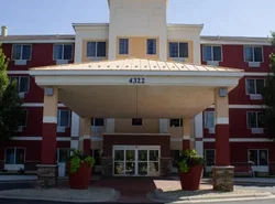 Holiday Inn Express and Suites St. Cloud, an IHG Hotel