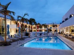 Courtyard by Marriott Santa Barbara Downtown