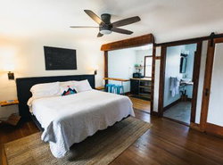 Left Coast Lodge - Pet Friendly