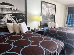 Super 8 by Wyndham Slidell