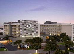 DoubleTree by Hilton San Francisco South Airport Blvd