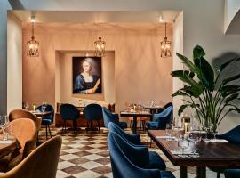 Hotel Pietryna Accommodation Michigan