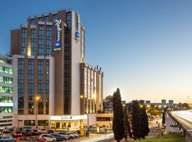 Radisson Blu Hotel Lisbon Accommodation Michigan