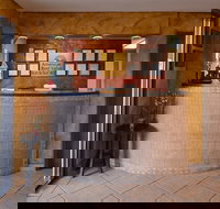 Americas Best Value Inn  Suites University Ave - Accommodation Michigan