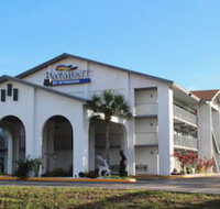 Baymont by Wyndham Kissimmee - Accommodation Michigan