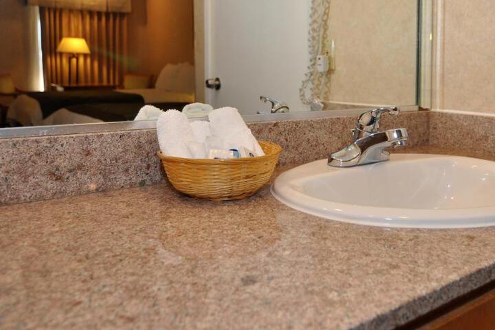 Monterey Park Inn - thumb 7