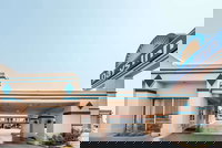 Days Inn by Wyndham South Fort Worth