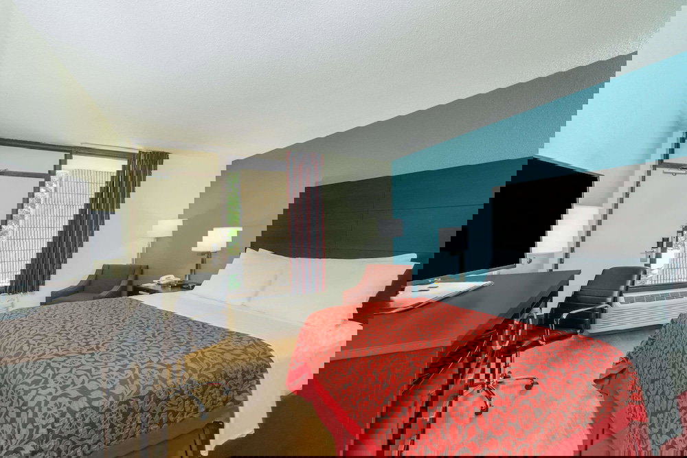 Days Inn By Wyndham Raleigh Midtown - thumb 6