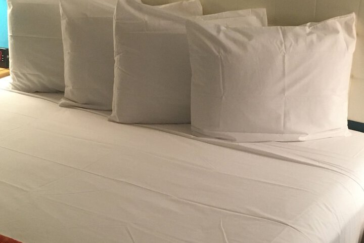 Howard Johnson By Wyndham Bakersfield - thumb 6