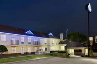 Days Inn  Suites by Wyndham Euless DFW Airport South