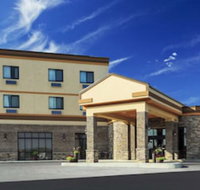 Roosevelt Grand Dakota SureStay Collection by Best Western - Accommodation Michigan