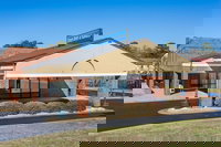 Days Inn  Suites by Wyndham Rocky Mount Golden East