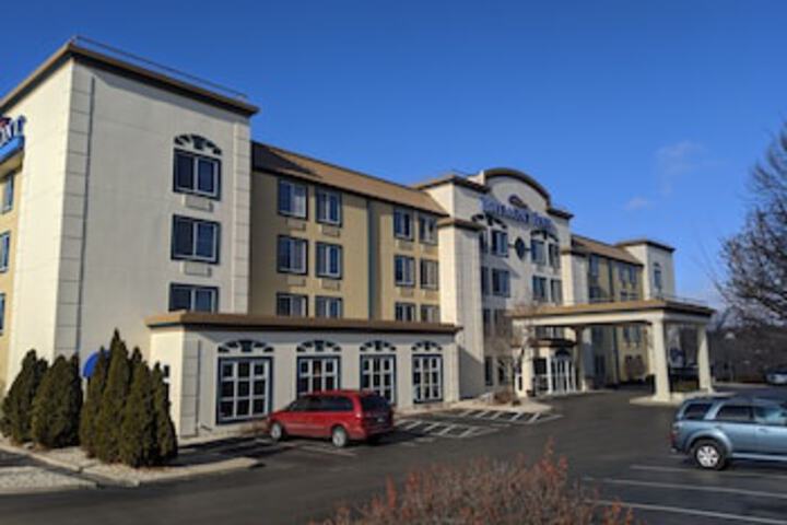 Baymont By Wyndham Rockford - thumb 0