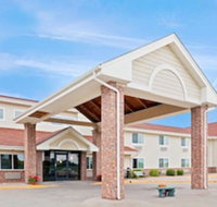 AmericInn by Wyndham Ashland - Accommodation Michigan