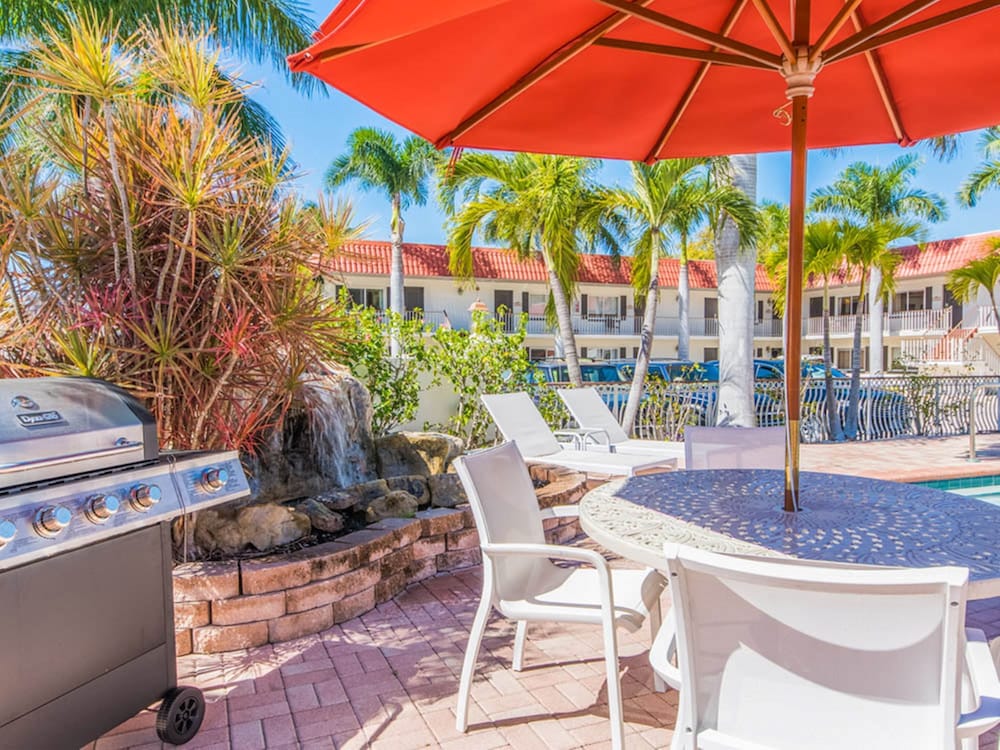 Hibiscus Suites - Gateway To Siesta Key - thumb 5