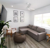 Pelican Post at Anna Maria Island Inn - Accommodation Michigan