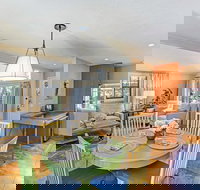 Bungalows 313 - Accommodation Michigan