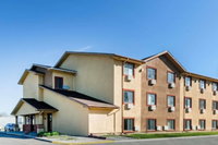 Super 8 by Wyndham Flint Township Miller Rd