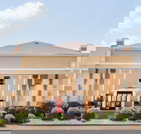 Super 8 by Wyndham Evansville North - Accommodation Michigan