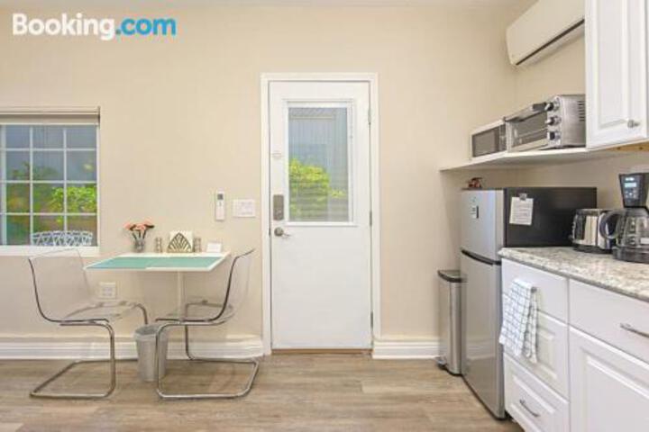 Chula Vista Studio Retreat - thumb 0