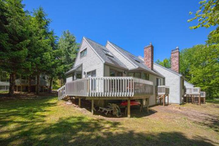 3 Bed 2 Bath Apartment In New England - thumb 1
