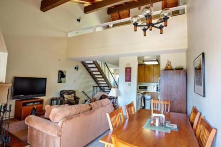 Stellers Jay Lake View Condo Condo - thumb 3