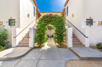 T21 Lux Villa With Fountain View Condo