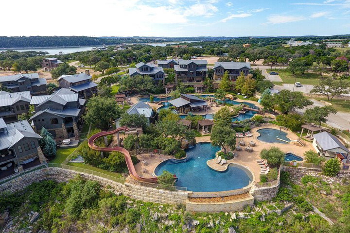 New Listing! Luxe Lake Travis Studio W / Pool 1 Bedroom Cabin - thumb 3