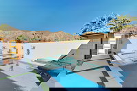 New-build Beauty W/ Pool Spa  Mountain Views 4 Bedroom Home