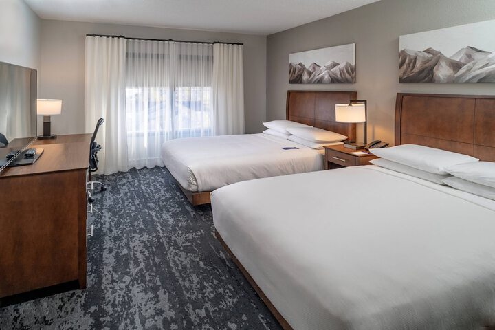 Delta Hotels By Marriott Huntington Mall - thumb 5