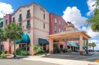 Hampton Inn and Suites Amelia Island Historic Harbor Front