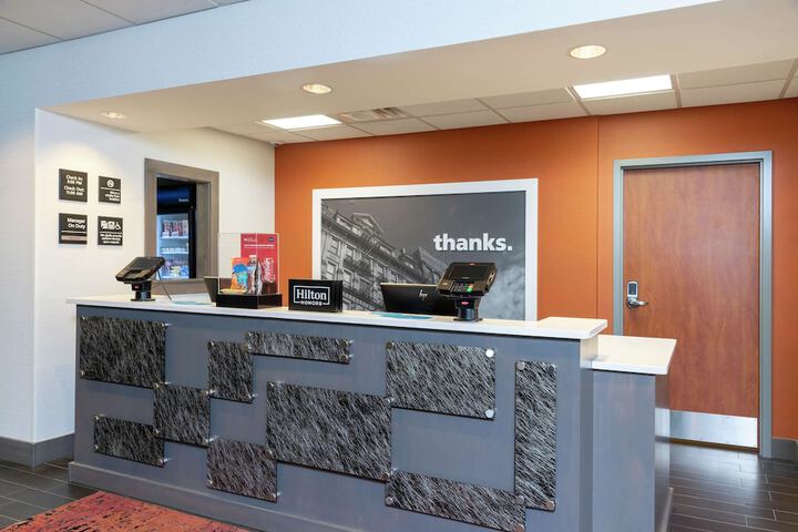 Hampton Inn Akron-South - thumb 4
