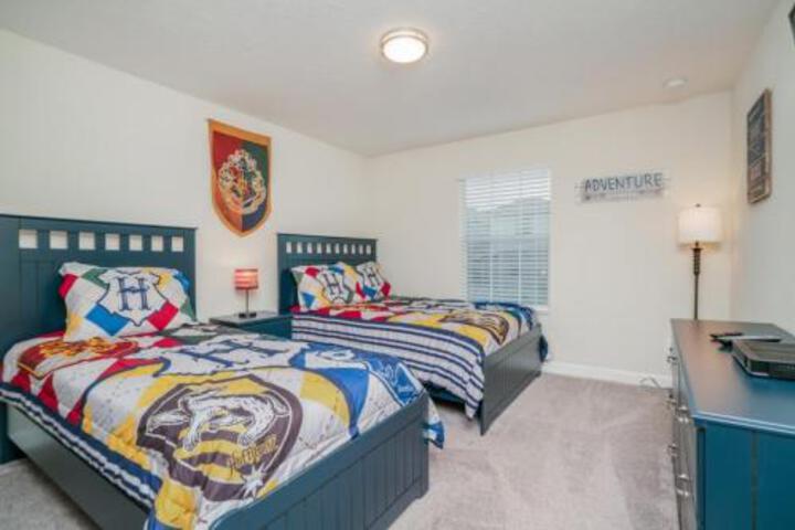 1556PLUNKER Townhouse - thumb 4