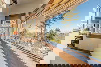 New Listing Custom Miracle Mountain Lodge W/ Ac 5 Bedroom Home