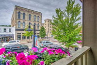 Charming Grand Haven Apt w / View Walk Everywhere