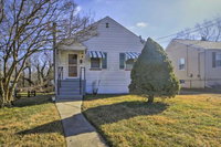 Laurel Home Walk to Main St. MARC Train to DC / BALT