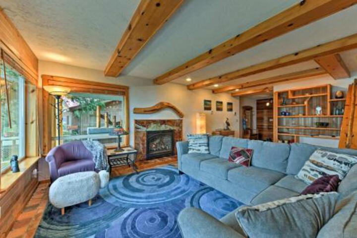 Custom Guemes Home W / Spectacular Water Views! - thumb 1