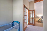 The Cuckoos Nest Pocono Lake House w / Deck