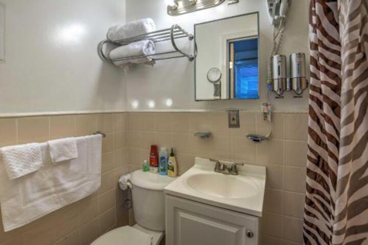 Bronx Apartment 1 Block To Subway To Manhattan! - thumb 0