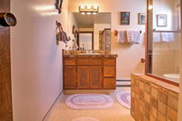 Charming Family Home 3 Mins to Kirkwood Mtn Resort