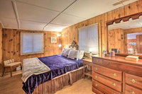 Rustic Berkshires Cottage Steps to Lake Buel