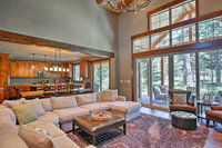 Upscale Cle Elum House Near Outdoor Activities
