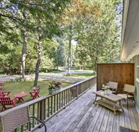 NEW Updated Ephraim Pine Cottage w / Deck - Accommodation Michigan