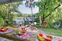 Riverside Dunnellon House with Private Dock  Kayaks