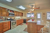 Stunning Chandler Lake House w / Deck Dock  Bar