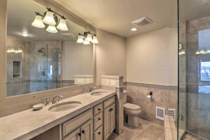 Bigfork Condo 30 Min To Blacktail & Whitefish Mtns - thumb 3